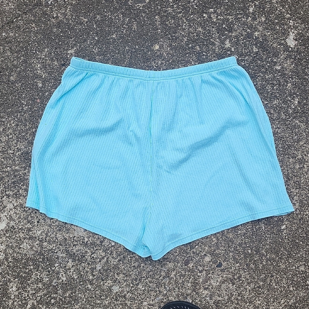 Light Blue Casual Shorts Like New. - Picture 6 of 6